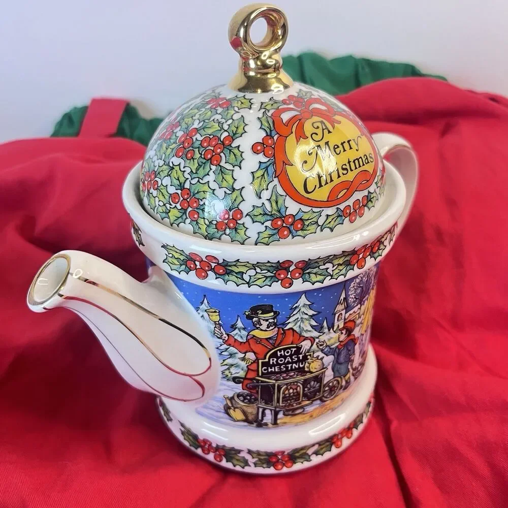 Vintage 1994 Sadler Christmas Holiday Teapot ENGLAND Good Condition